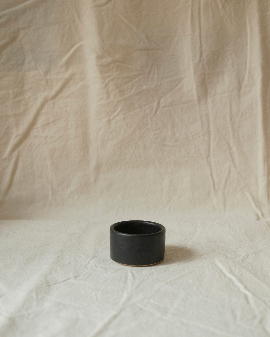 Smoke egg cup