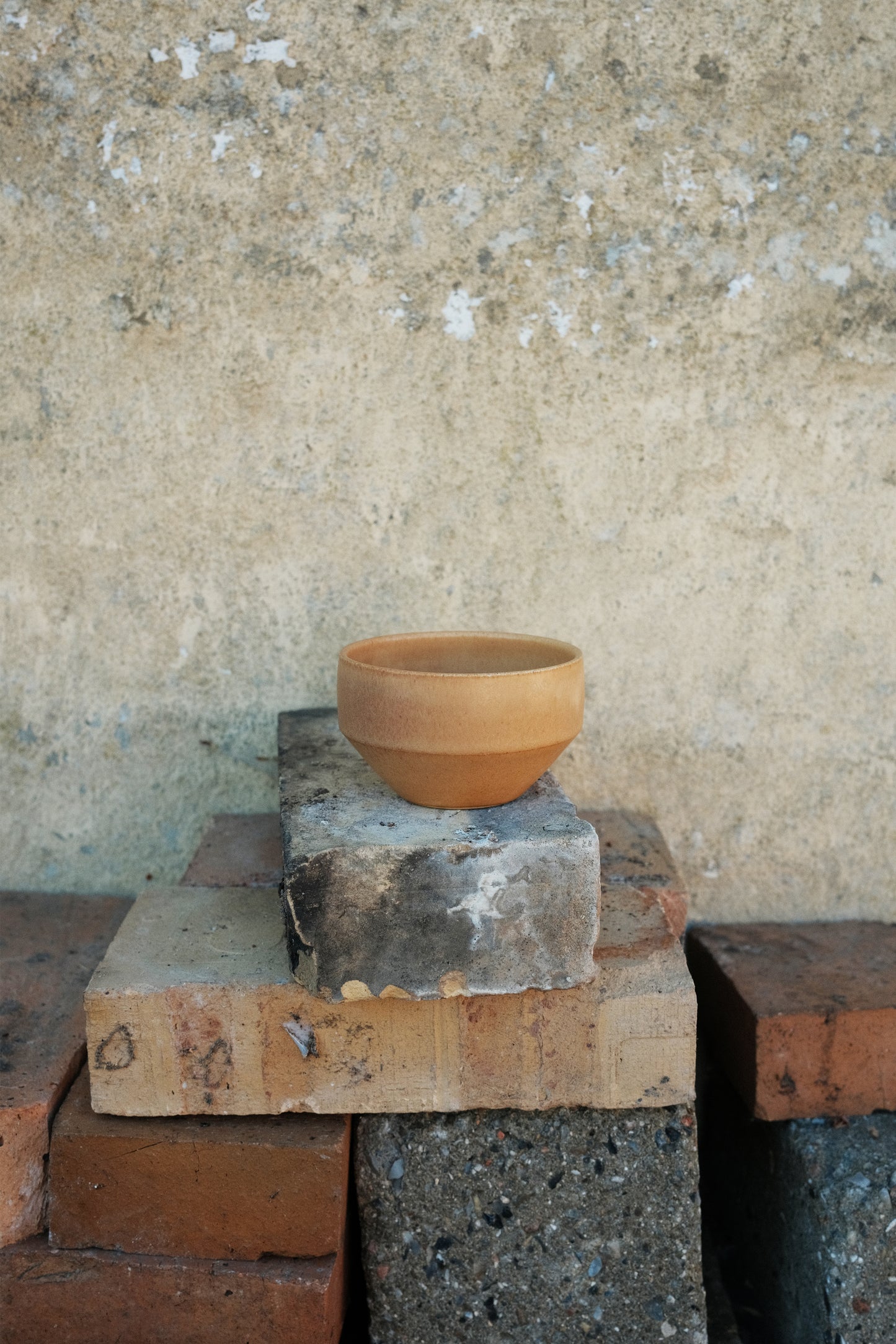 Ocher cup no. 3 / 220 ml