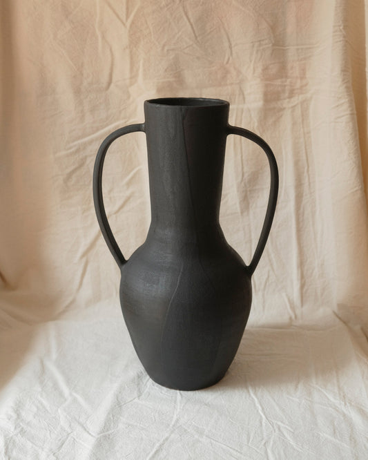 One-off vessel no. 3